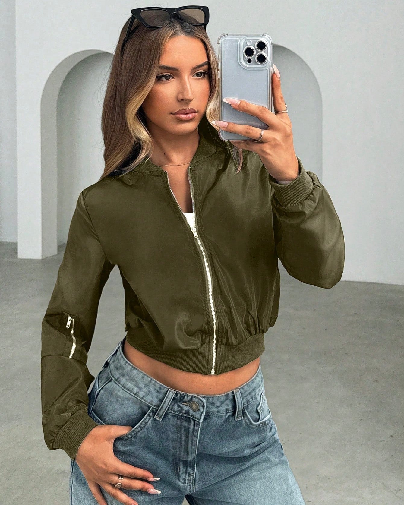 Selected Variant Image